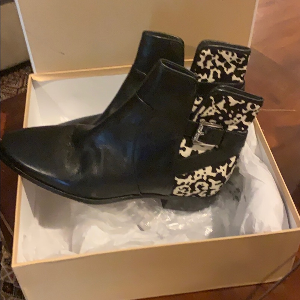 New Michael Kors Salem Calfskin Ankle Boots